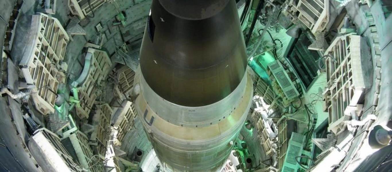 Το προσωπικό των πυρηνικών μονάδων για φορείς του κορωνοϊού εξετάζει το αμερικανικό Πεντάγωνο